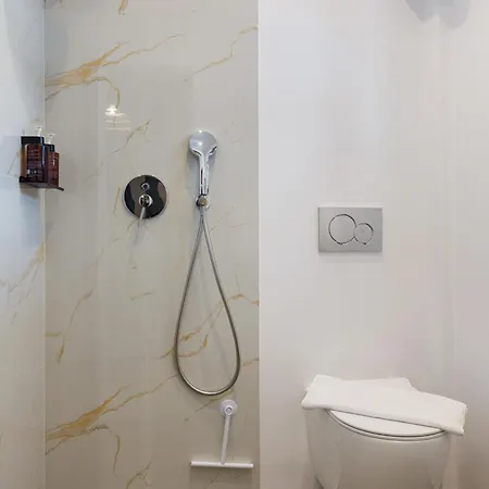 Aitheras Luxury Semesterbostad