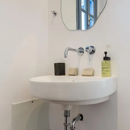 Aitheras Luxury